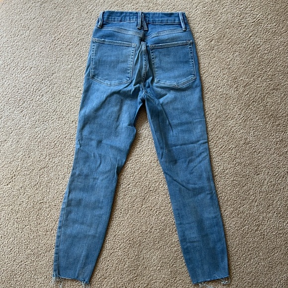 Good American Good Waist Ripped High Waist Crop Skinny Jeans - Picture 6 of 6